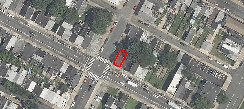 1035 Lancaster Ave