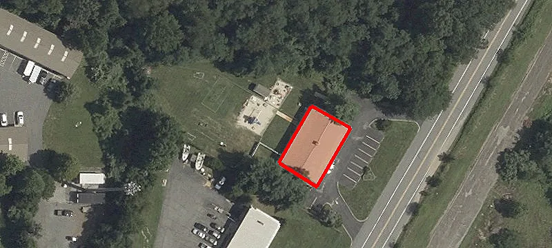 1169 Dupont Hwy