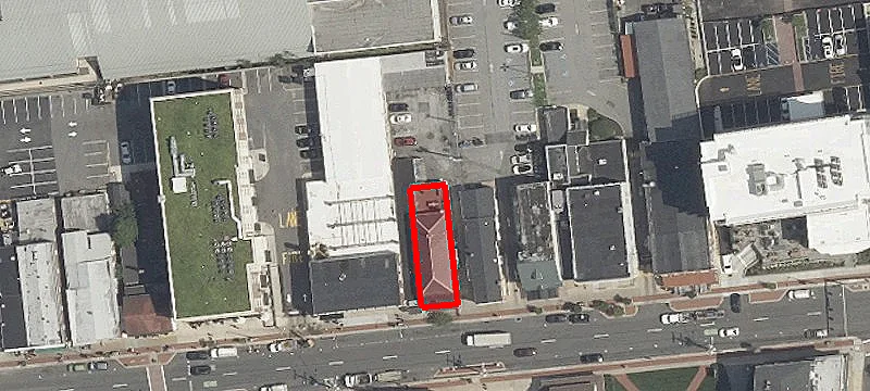 72 Main St