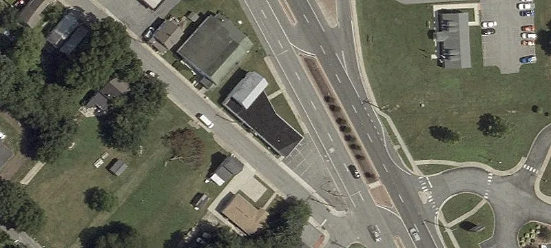 141 Dupont Blvd