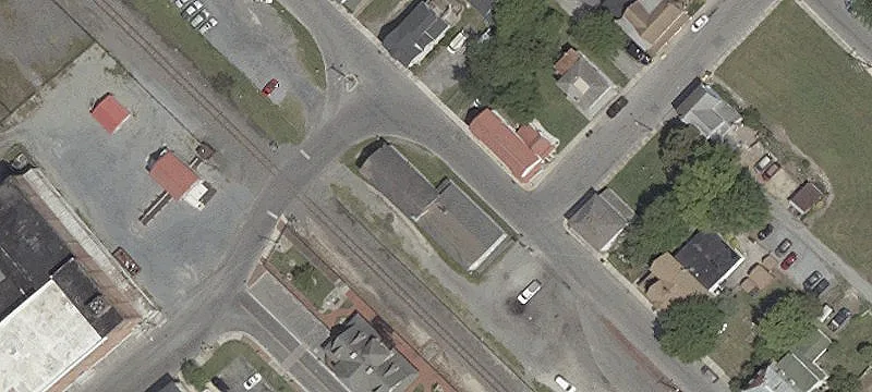 201 Railroad Ave