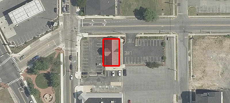 613 High St