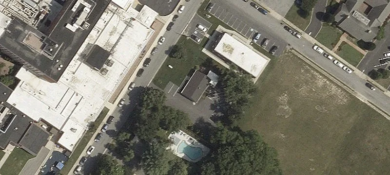 406 Polk Ave