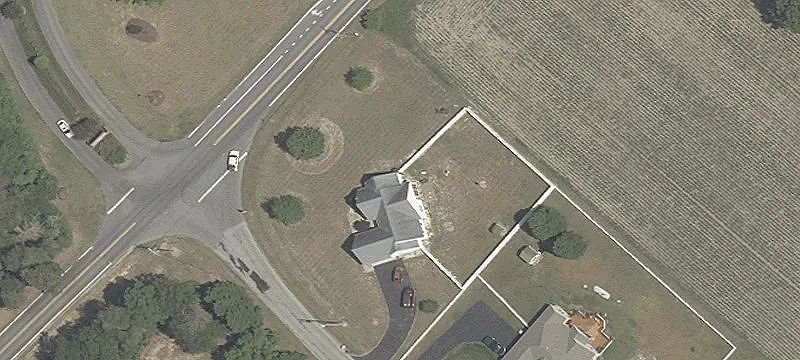 6987 Clark Rd