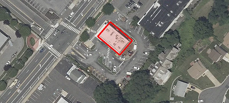 2702 Philadelphia Pike