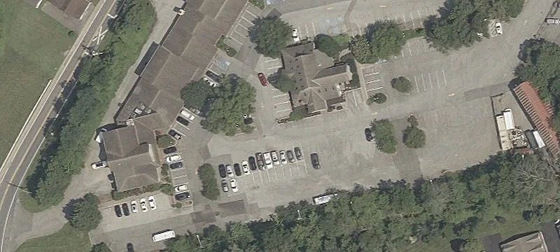 1220 Old Lancaster Pike