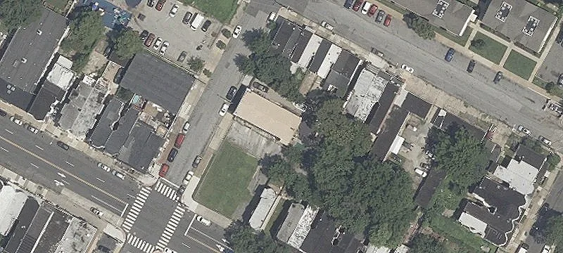 412 Dupont St
