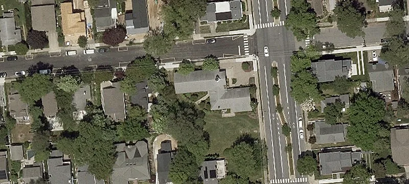 801 Bayard Ave