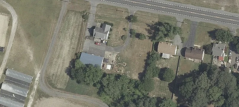 11208 Laurel Rd