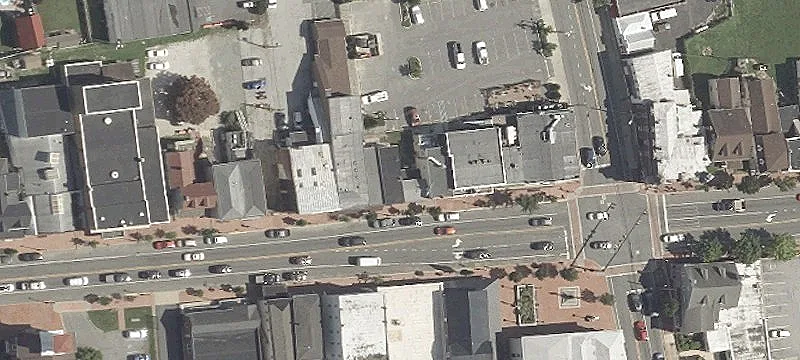 15 Main St