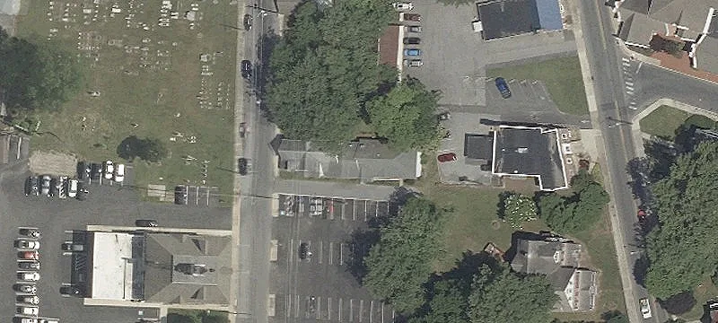 319 Poplar St