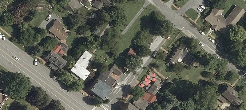 201 Main St