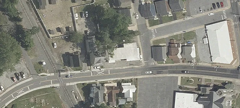 303 Market St