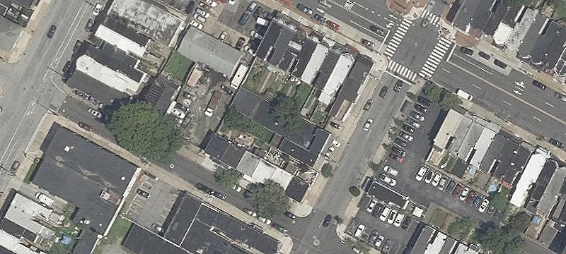 303 Lincoln St