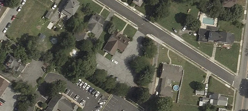 100 Kings Hwy