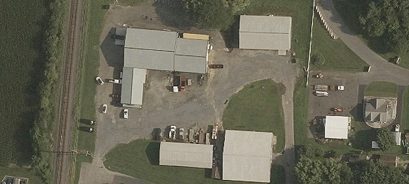 411 Railroad Ave