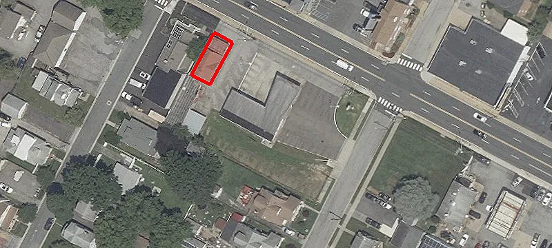 3100 Lancaster Ave