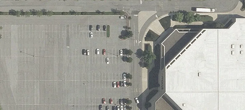 501 Christiana Mall