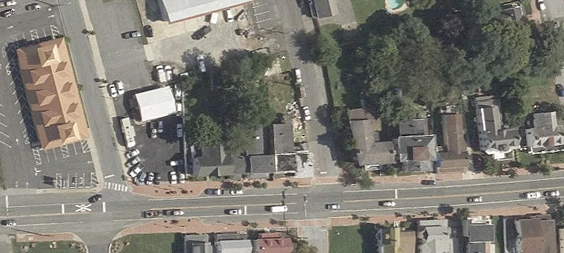 201 Main St
