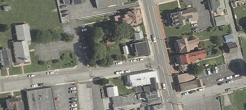 202 Broad St