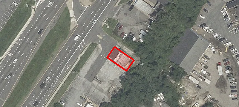 1560 Dupont Hwy