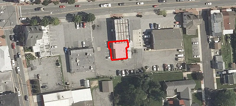 38 Main St