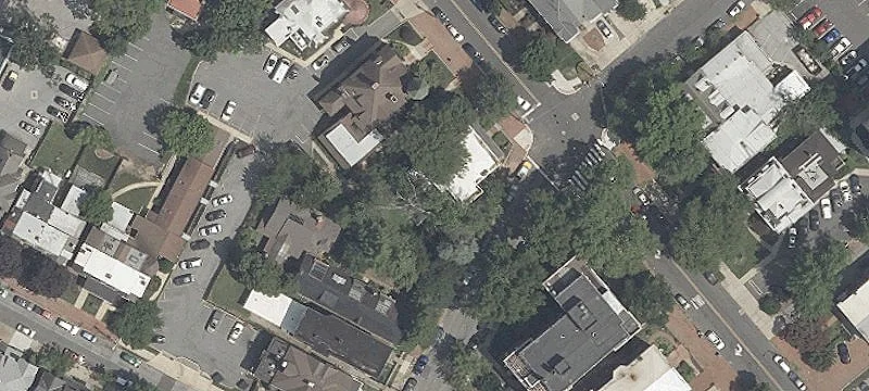 1300 Delaware Ave