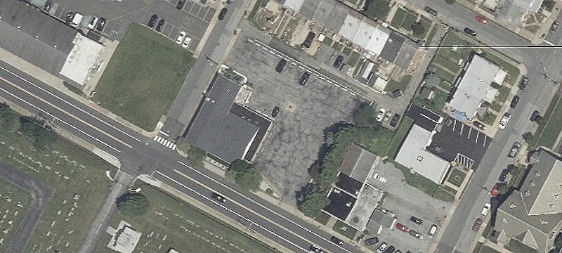 2305 Lancaster Ave