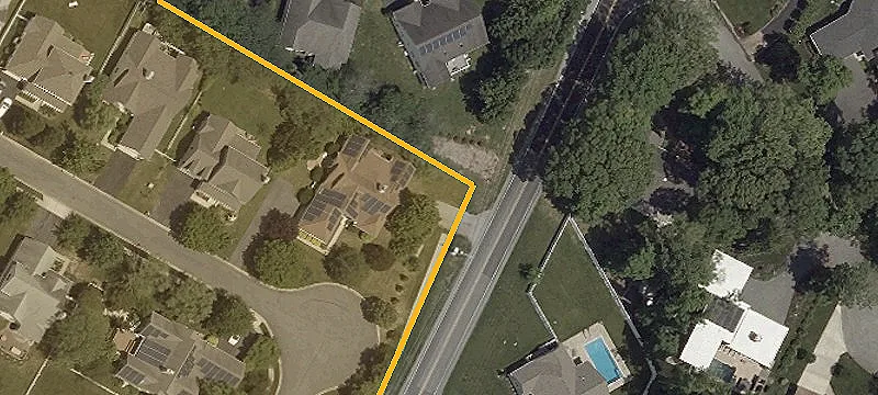 2 Ennis Ln