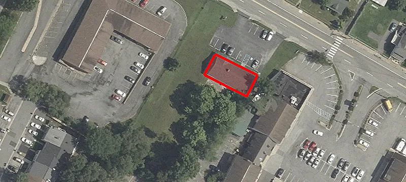 16 Main St
