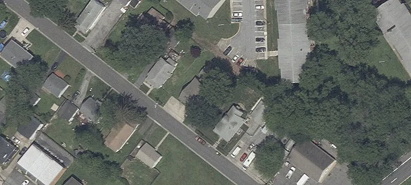 3 12th Yale Ave