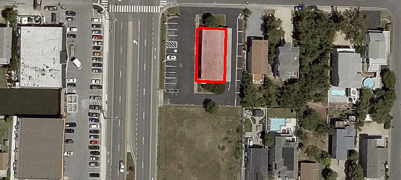 1105 Coastal Hwy