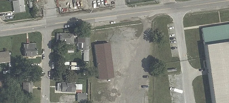 501 Lambson Ln