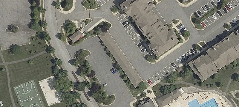 550 Roger Chaffee Sq