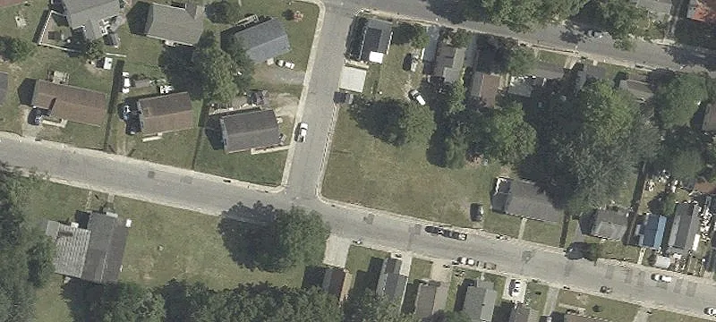518 Ctr St