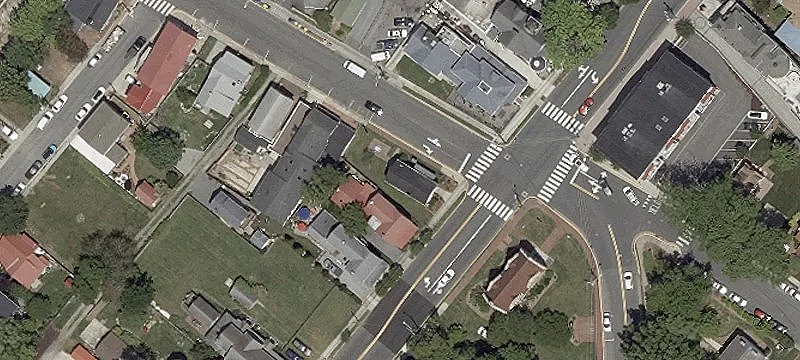 302 Savannah Rd