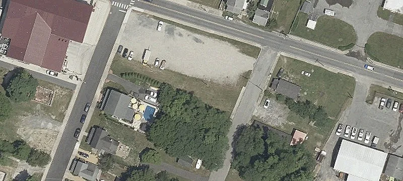 106 Walnut St