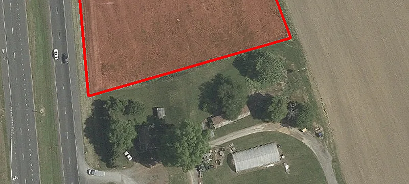 9045 Redden Rd