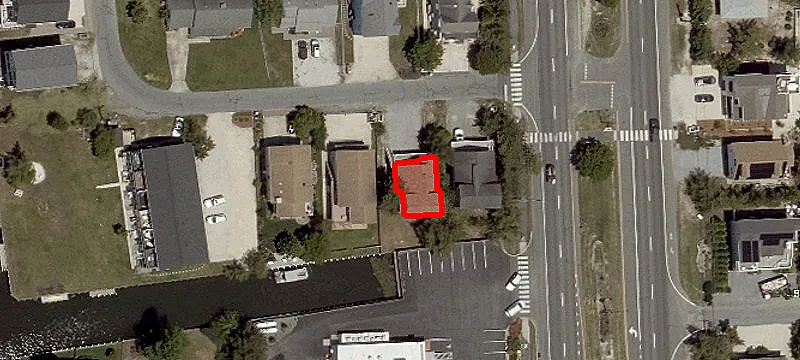 3 Bayshore Dr