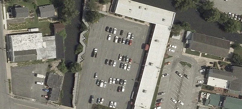 13 Frnt St