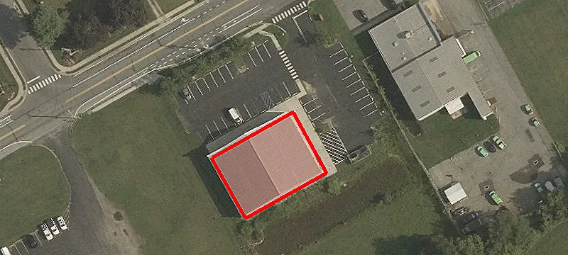 670 Main St