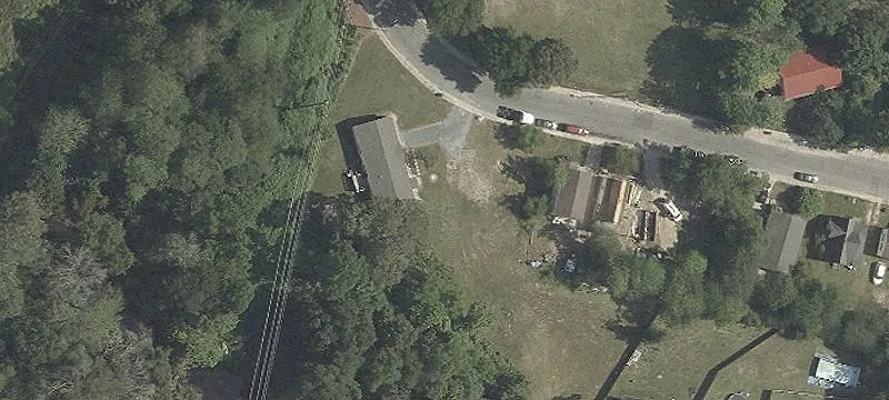 633 Ctr St