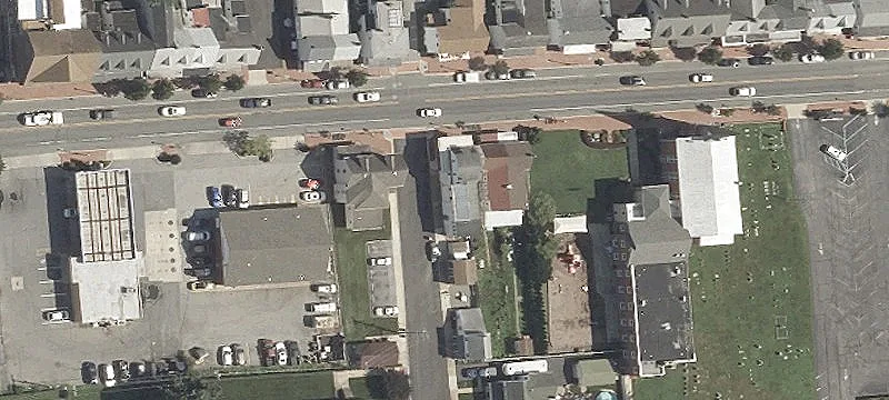 100 Main St
