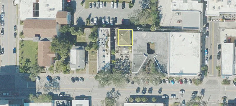 712 New Hvn Ave