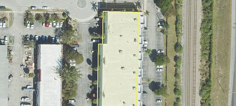 108 Commerce Rd