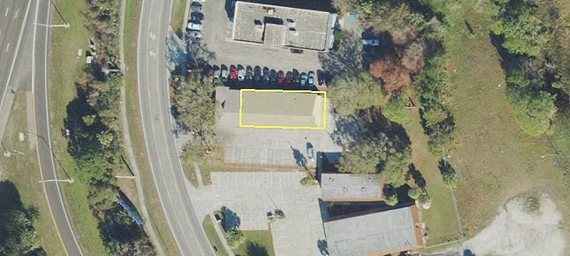 517 Deltona Blvd