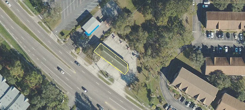 5807 Memorial Hwy