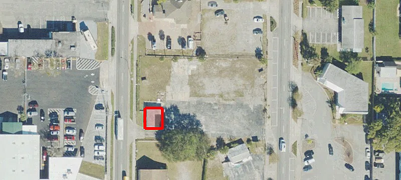 1023 Hopkins Ave