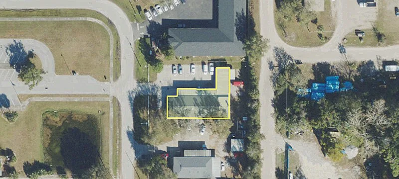 1090 Industrial Dr