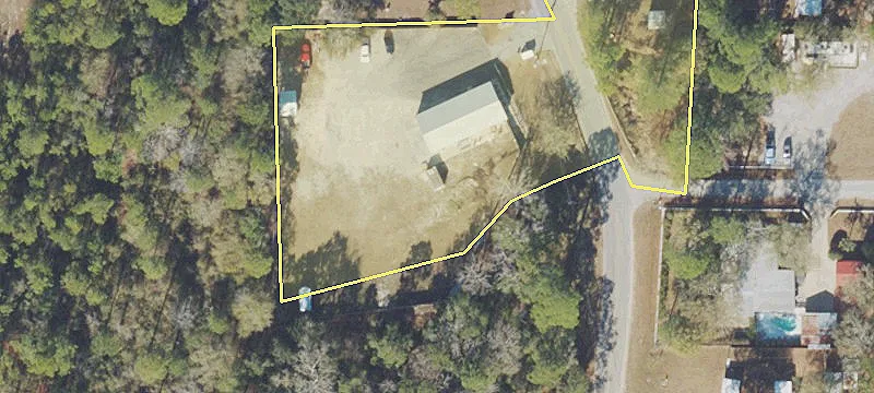 60 Mcdaniels Fishcamp Rd